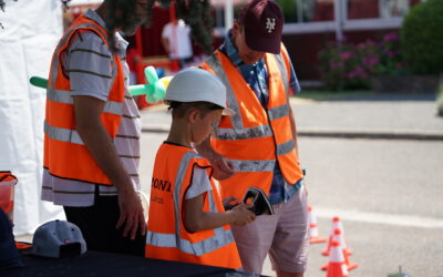 Journée drone aux Mureaux : vol et convivialité pour les équipes de Tous Les Coussinets